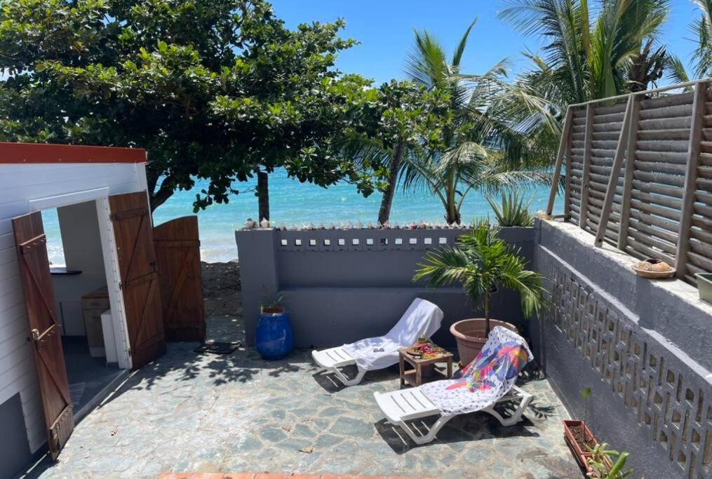 Maison Marouka Sur La Plage Du Diamant Ле Диамант Екстериор снимка