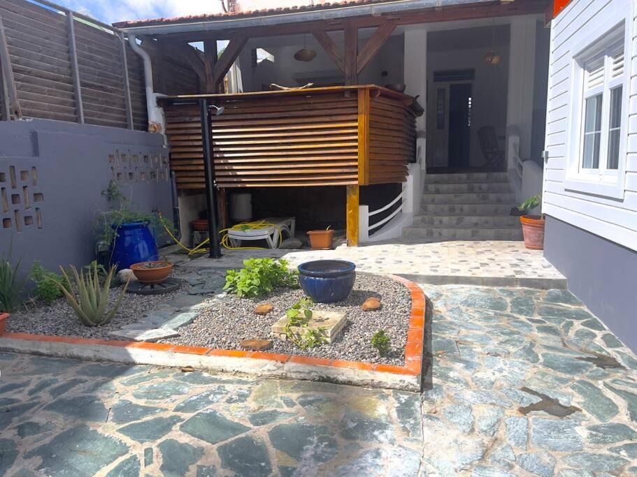 Maison Marouka Sur La Plage Du Diamant Ле Диамант Екстериор снимка